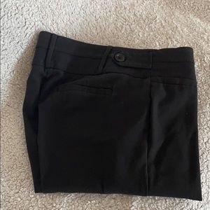 Maurices black slacks size 1/2 short